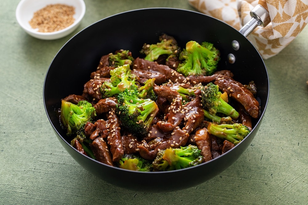 Delicious and Easy Crispy Beef and Broccoli Recipe