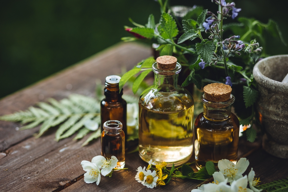 Dos and Don’ts of Purchasing Essential Oils Online