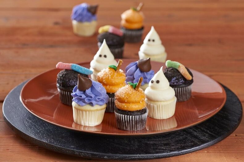 Get in the Halloween Spirit with Gig’s Cupcakes Boo Box!