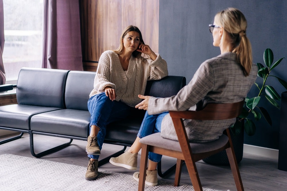 5 Common Reasons Why You Should Consult a Therapist or Counselor